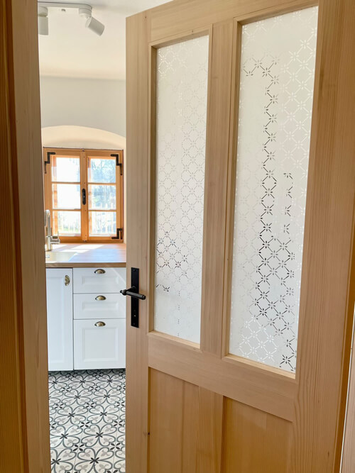 Holztüren-mit-Glas