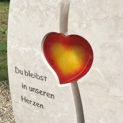Glaskunst für Grabmale